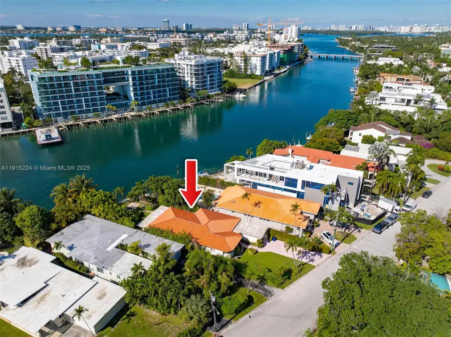 9316 Bay Dr, Surfside, FL 33154 - Image #3