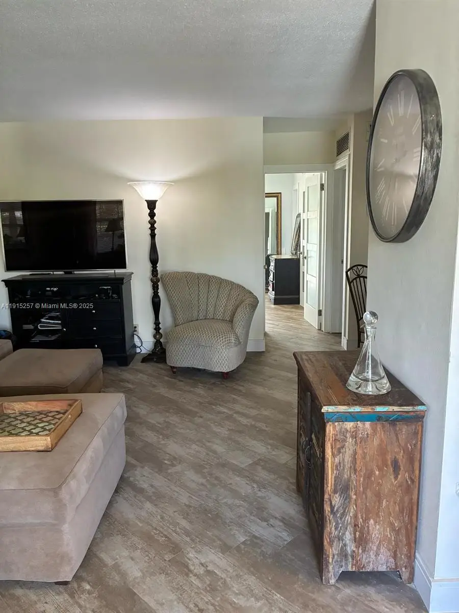 2050 NE 39th St #311, Lighthouse Point, FL 33064 - Image #3