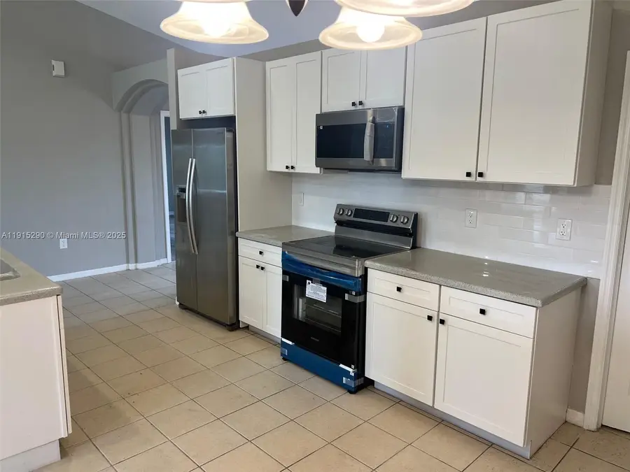 4015 6th St Sw, Lehigh Acres, FL 33976 - Image #2