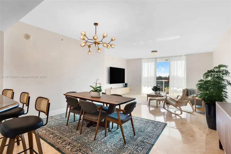 14951 Royal Oaks Ln #901, North Miami, FL 33181 - Image #2