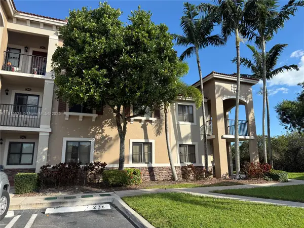 22901 SW 88th Pl #205, Cutler Bay, FL 33190