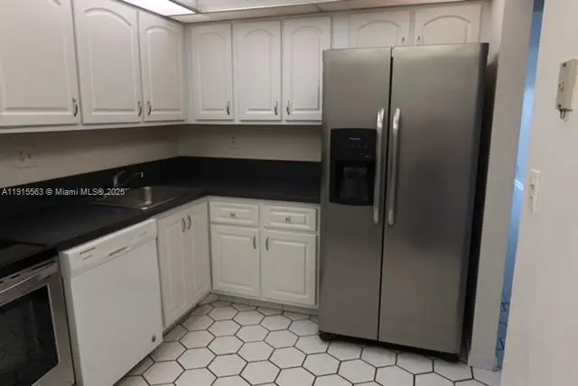 Address Withheld By Seller, Lauderhill, FL 33319 - Image #3