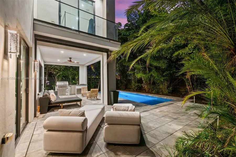 624 N Victoria Park Rd, Fort Lauderdale, FL 33304 - Image #2