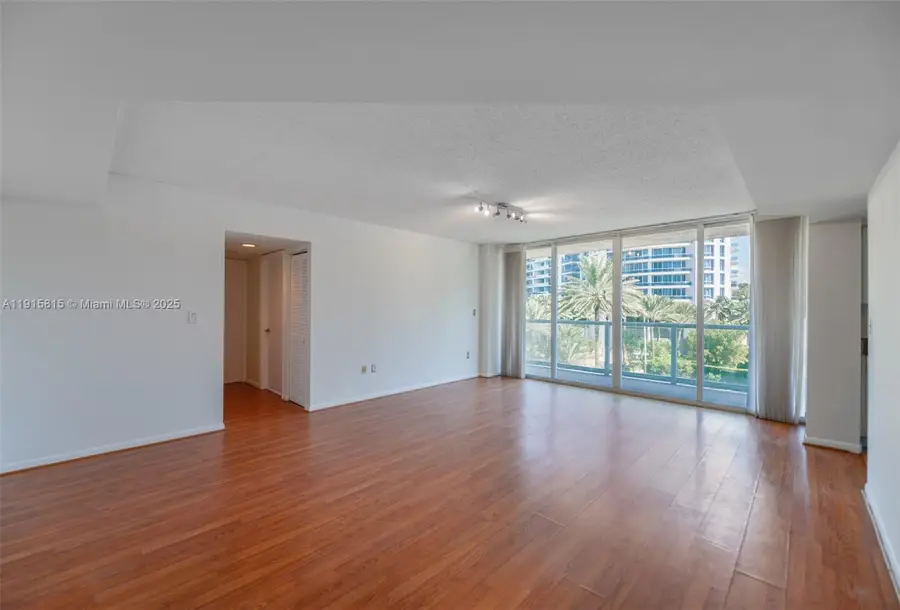5900 Collins Ave #506, Miami Beach, FL 33140 - Image #2