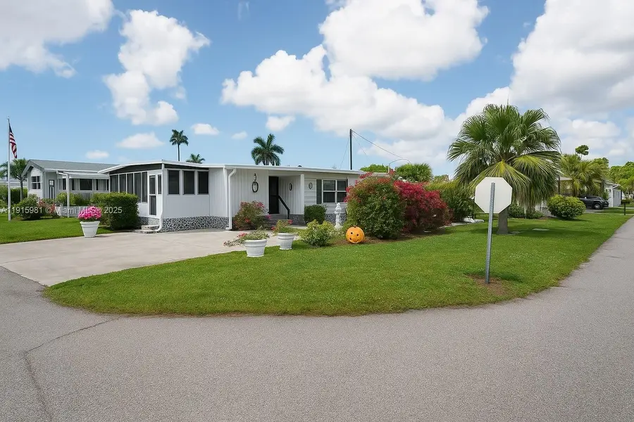 1002 Sunrise Blvd, Naples, FL 34110 - Image #2