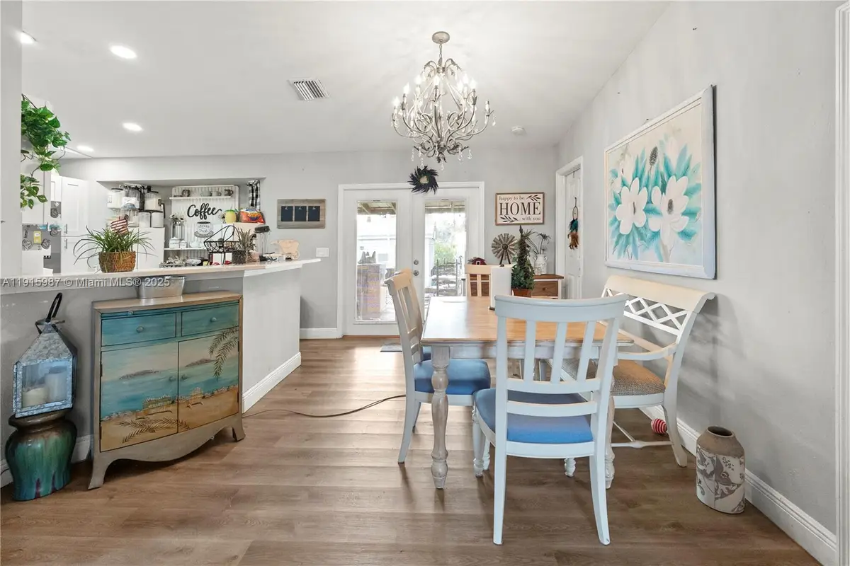 302 Floyd Ave S, Lehigh Acres, FL 33976 - Image #1