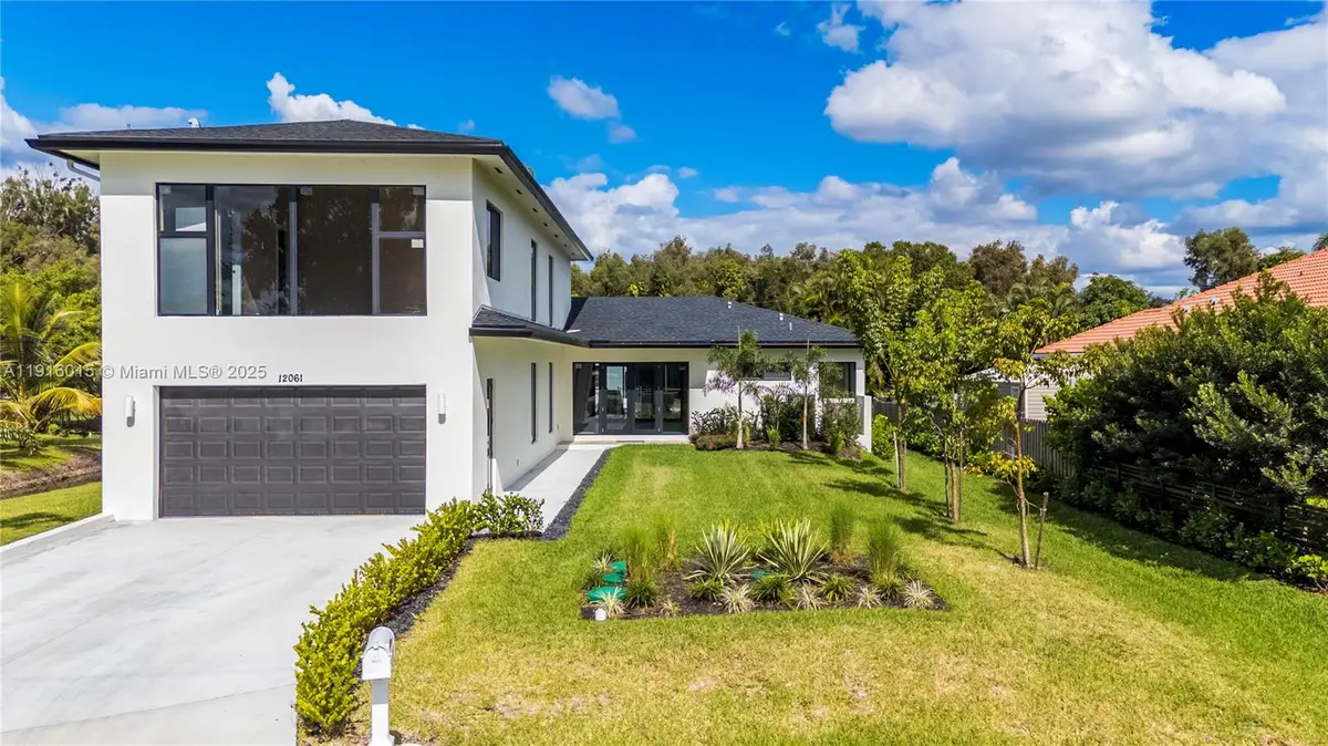 12061 NW 26th St, Plantation, FL 33323 - Image #1