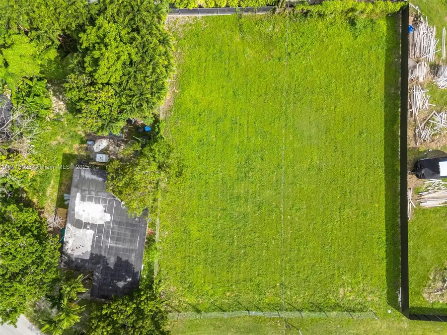 Address Withheld By Seller, Goulds, FL 33170 - Image #2