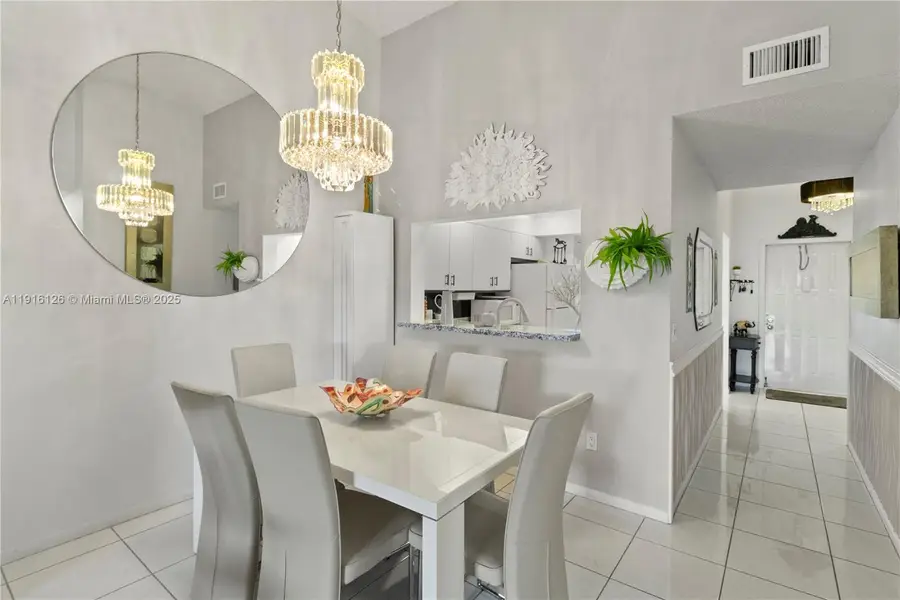 7831 Willow Spring Dr #525, Lake Worth, FL 33467 - Image #2