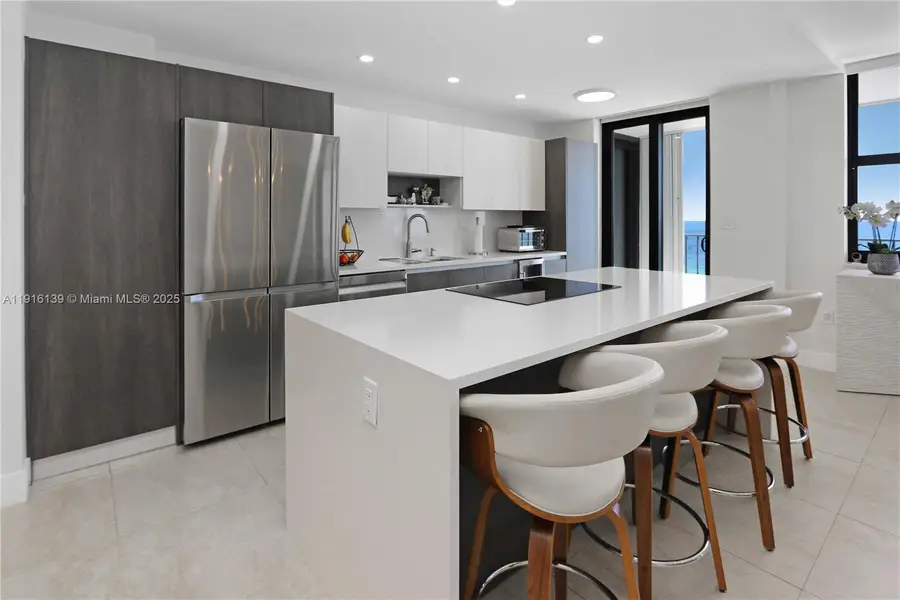 322 Buchanan St #1000, Hollywood, FL 33019 - Image #3