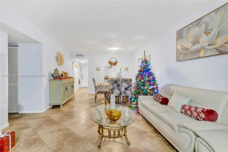 3050 NW 42nd Ave #C406, Coconut Creek, FL 33066 - Image #2