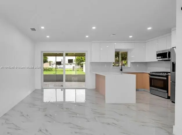 18950 SW 310th St, Homestead, FL 33030 - Image #2