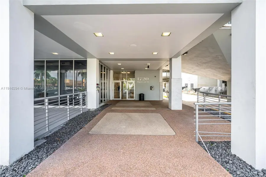 1720 Harrison St #10G, Hollywood, FL 33020 - Image #2