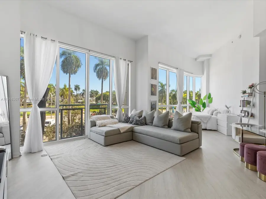 253 NE 2nd St #229, Miami, FL 33132 - Image #2