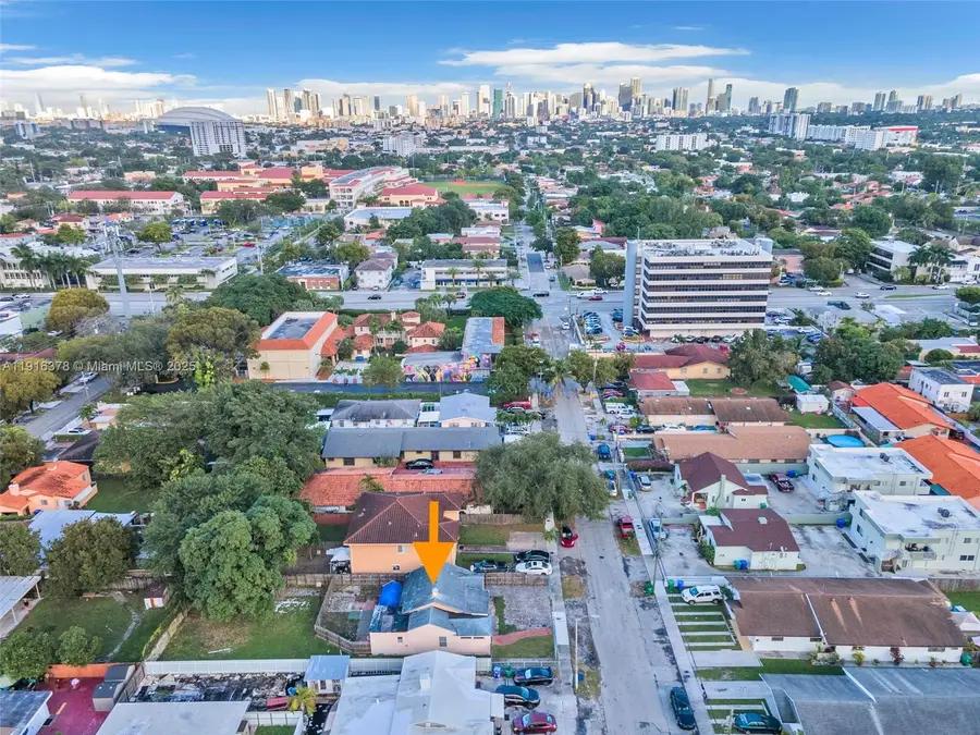 2811 SW 3rd St, Miami, FL 33135 - Image #2