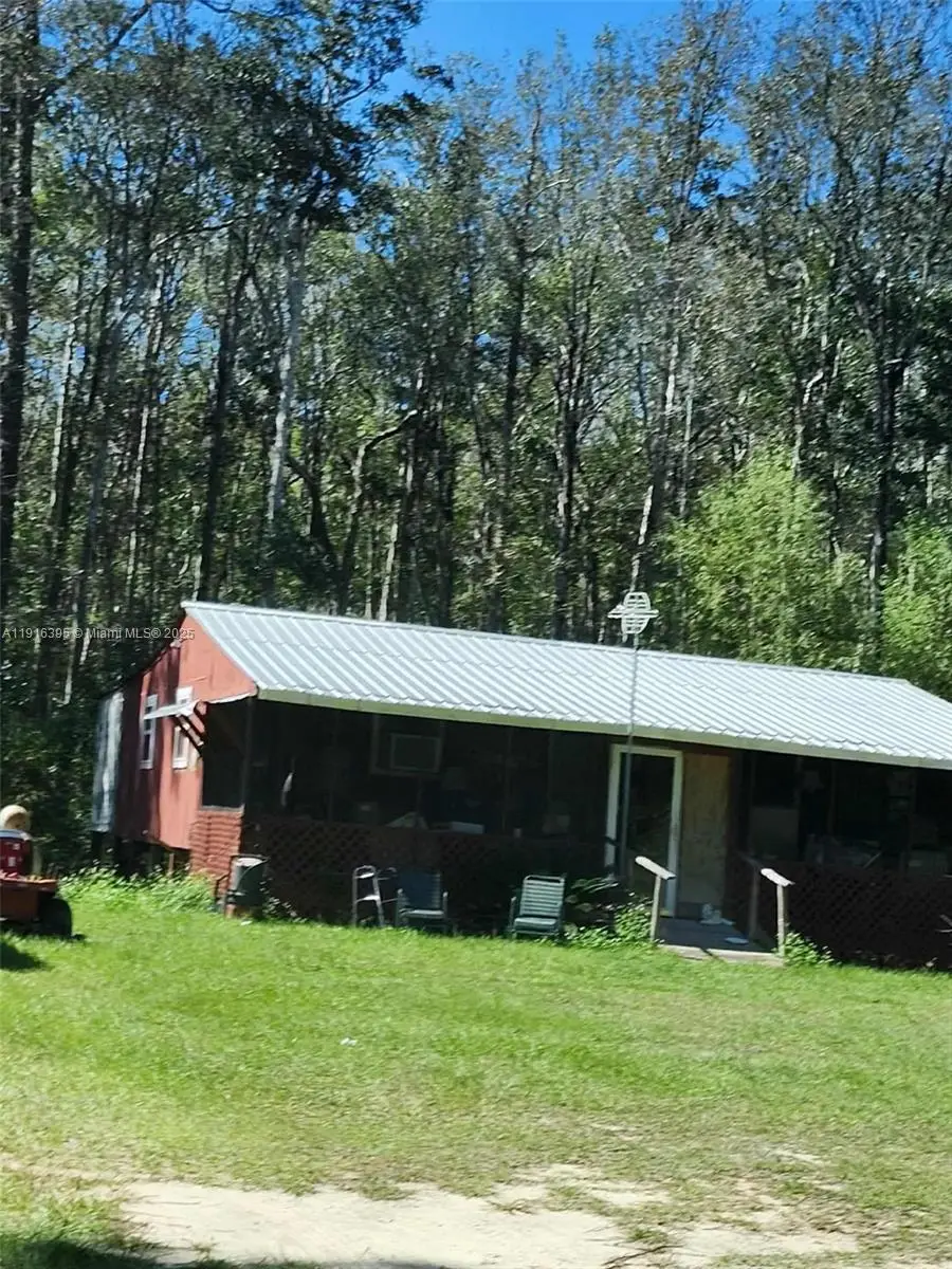 402 Smokehouse, Ponce De Leon, FL 32455 - #1