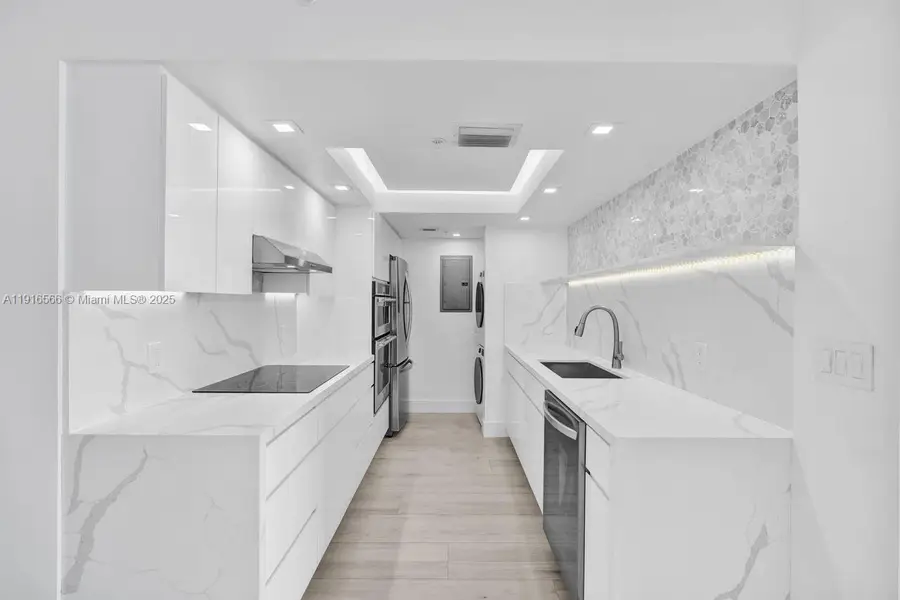 90 Alton Rd #1907, Miami Beach, FL 33139 - Image #3