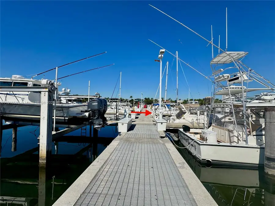 4 Grove Isle Dr. #d-13, Miami, FL 33133 - Image #2