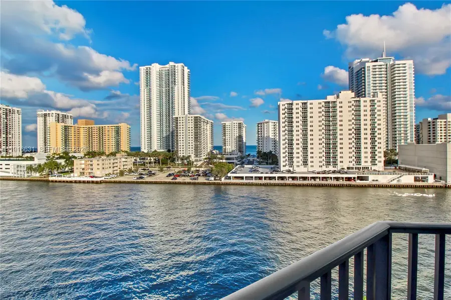 800 Parkview Dr #821, Hallandale Beach, FL 33009 - Image #2
