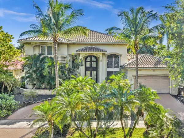 922 Washington St, Hollywood, FL 33019