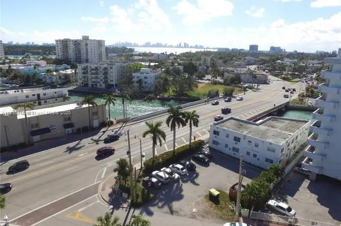 7110 Bonita Dr, Miami Beach, FL 33141 - Image #3