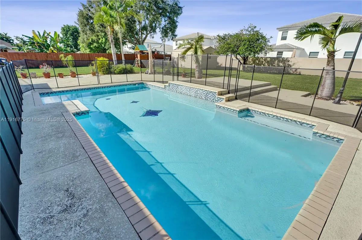 14833 SW 164th Ter, Miami, FL 33187 - Image #1