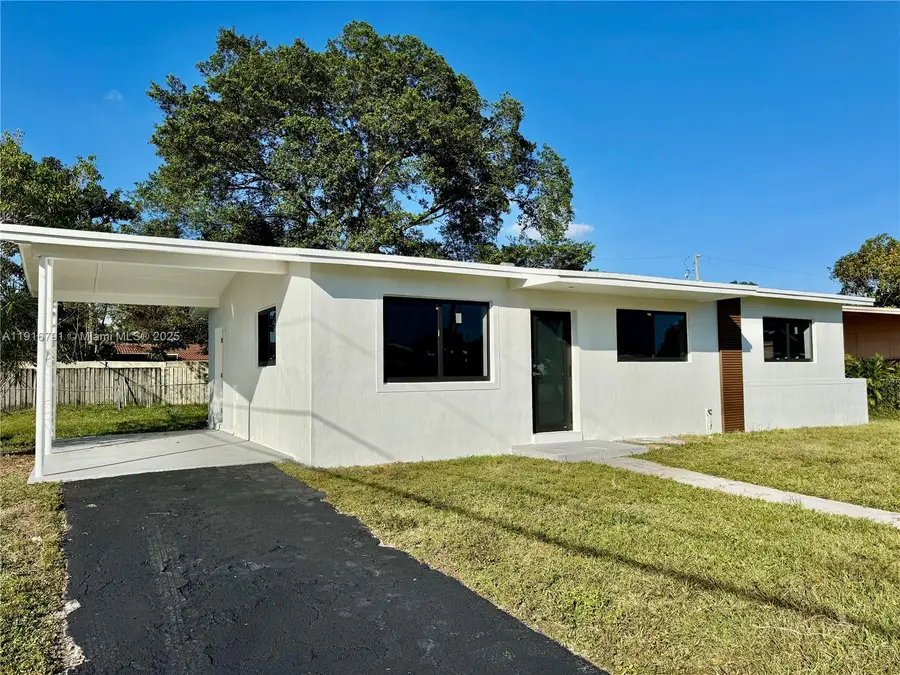 4111 NW 192nd St, Miami Gardens, FL 33055 - Image #3