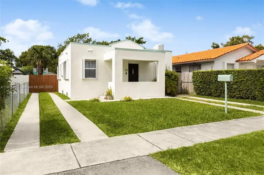 3422 SW 25th St, Miami, FL 33133 - Image #2