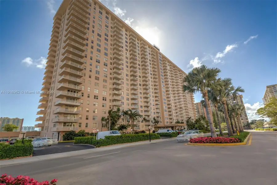 250 174th St #1212, Sunny Isles Beach, FL 33160 - Image #2