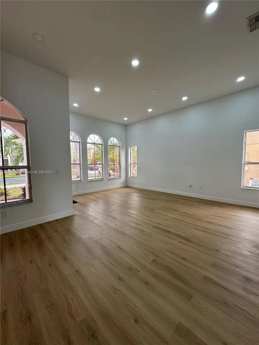 13166 SW 21st St, Miramar, FL 33027 - Image #3