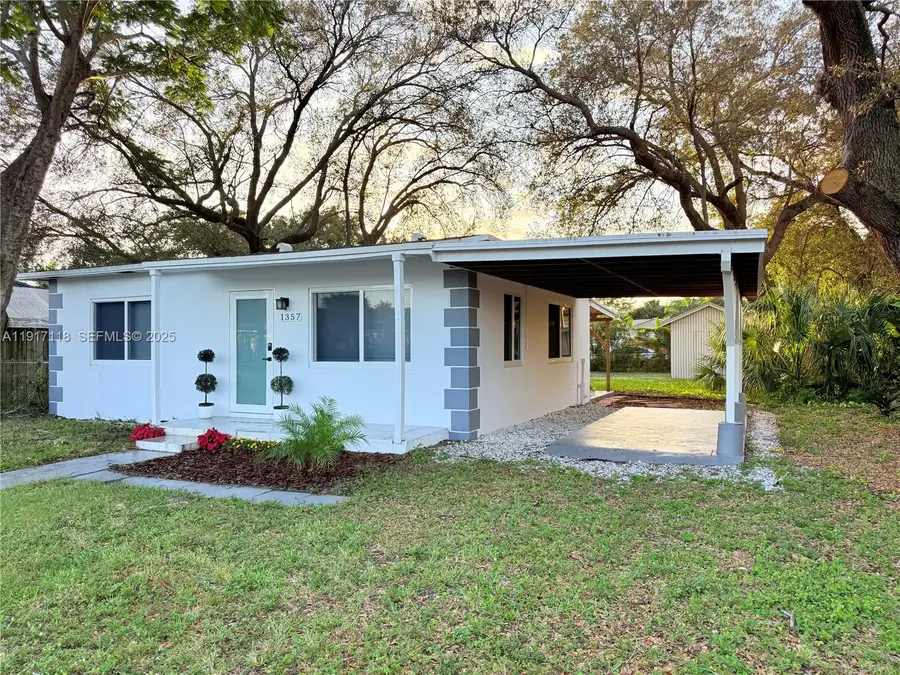 1357 SW 22nd Ter, Fort Lauderdale, FL 33312 - Image #2