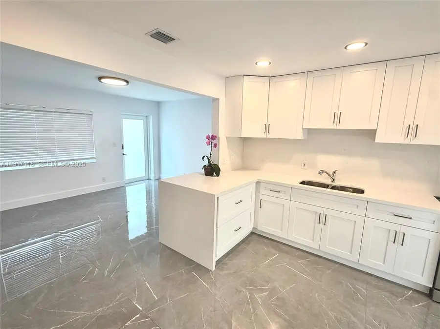 1357 SW 22nd Ter, Fort Lauderdale, FL 33312 - Image #3