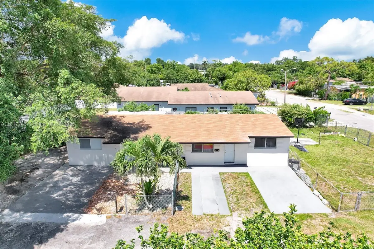 9164 NW 30th Ct, Miami, FL 33147 - Image #1