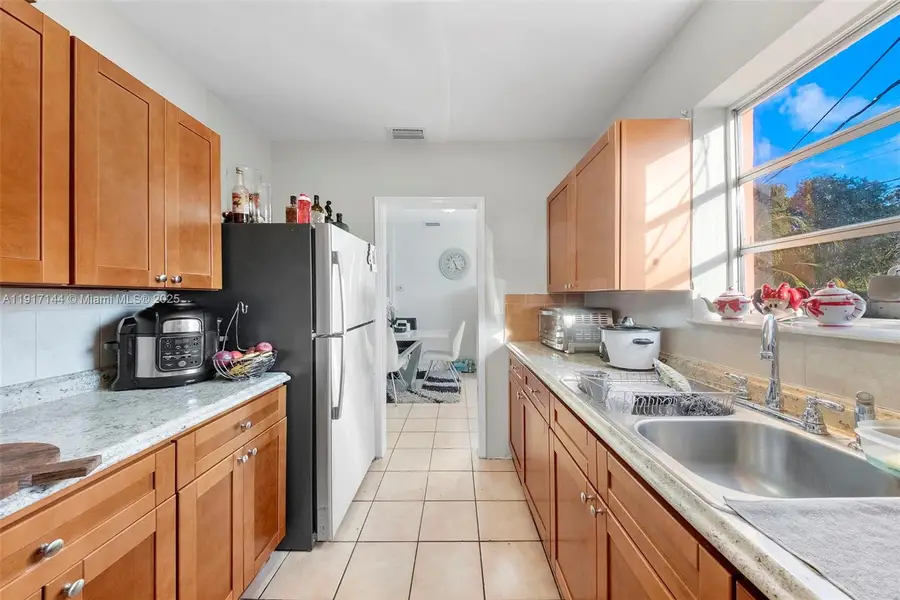 5300 SW 6th St, Miami, FL 33134 - Image #3