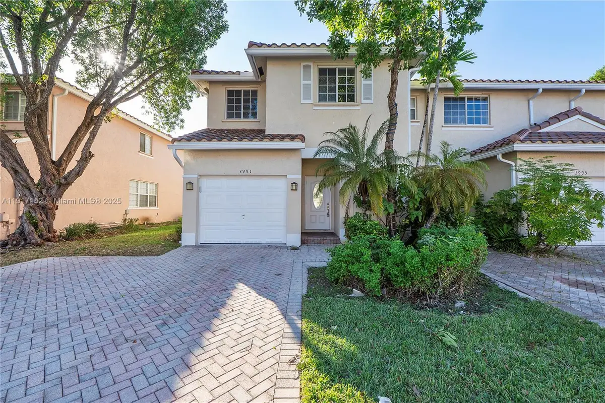 3991 NW 92 Avenue, Sunrise, FL 33351 - Image #1