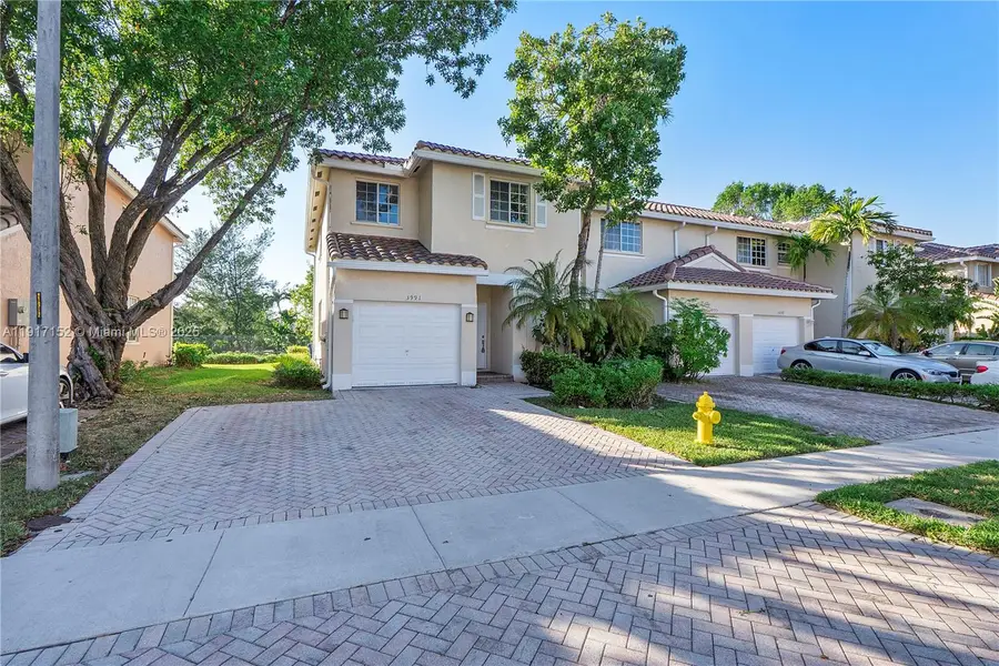 3991 NW 92 Avenue, Sunrise, FL 33351 - Image #2