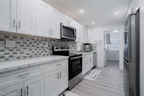 1211 NW 50th Ave, Lauderhill, FL 33313