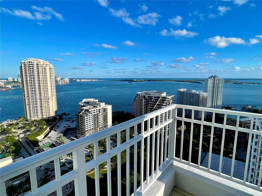 801 Brickell Key Blvd #3211, Miami, FL 33131 - Image #2