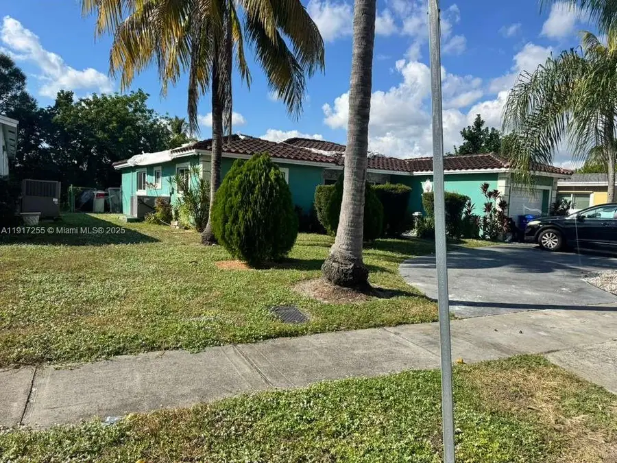 820 SW 49th Ter, Margate, FL 33068 - Image #3
