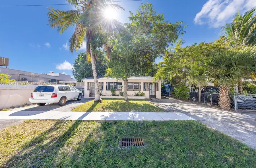 760 NE 131st St, North Miami, FL 33161 - Image #3