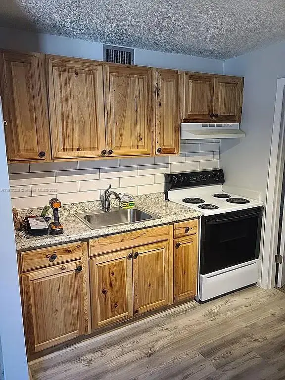 333 SE Martin Ave #4-4, Stuart, FL 34996 - Image #3