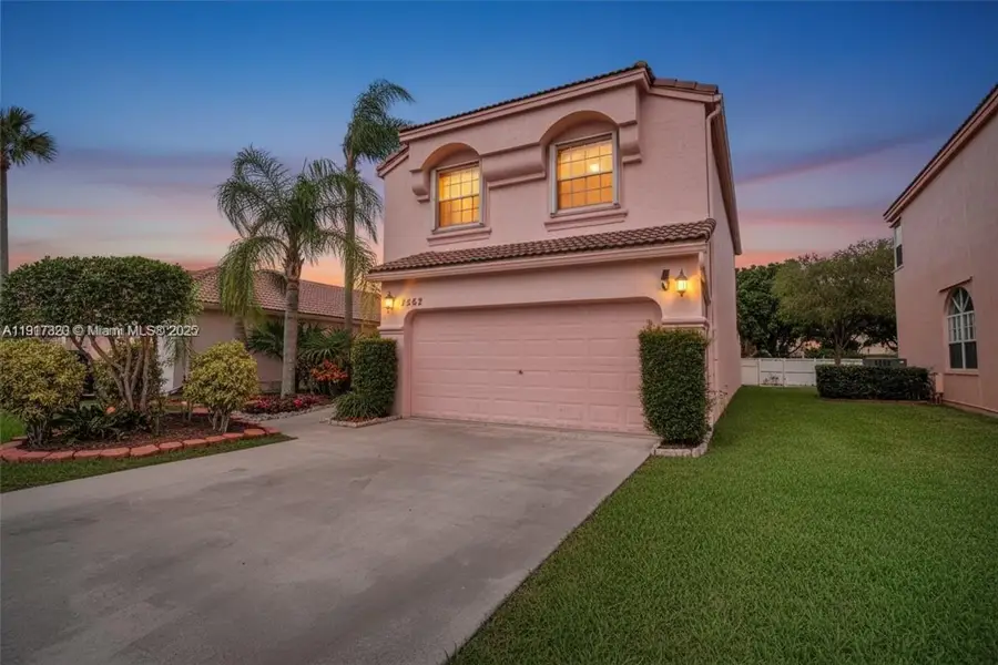 1562 NW 157th Ave, Pembroke Pines, FL 33028 - Image #2