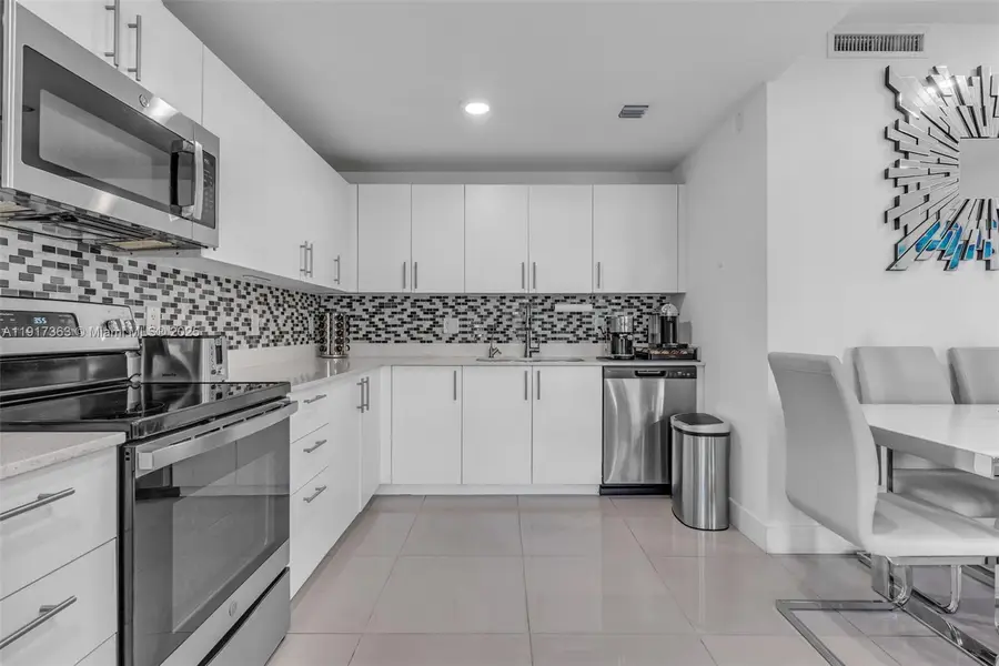 25886 SW 144th Ct, Homestead, FL 33032 - Image #3