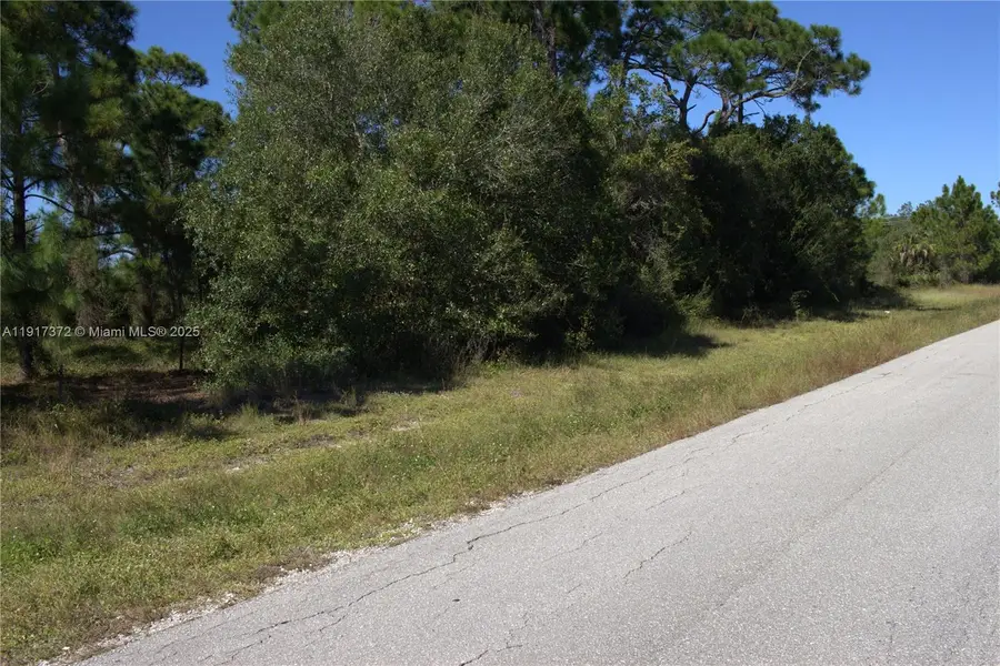 1915 Moore, Lehigh Acres, FL 33972 - #3