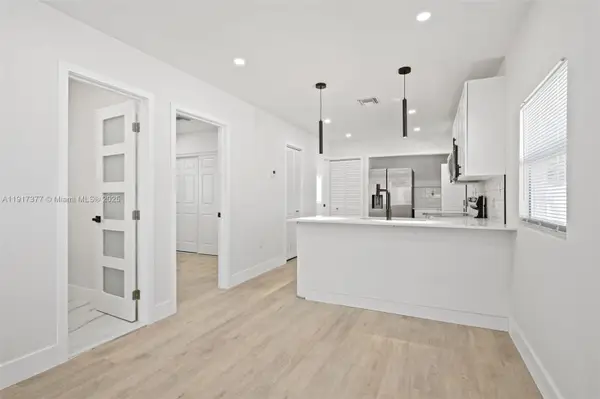 1844 NW 67th St, Miami, FL 33147