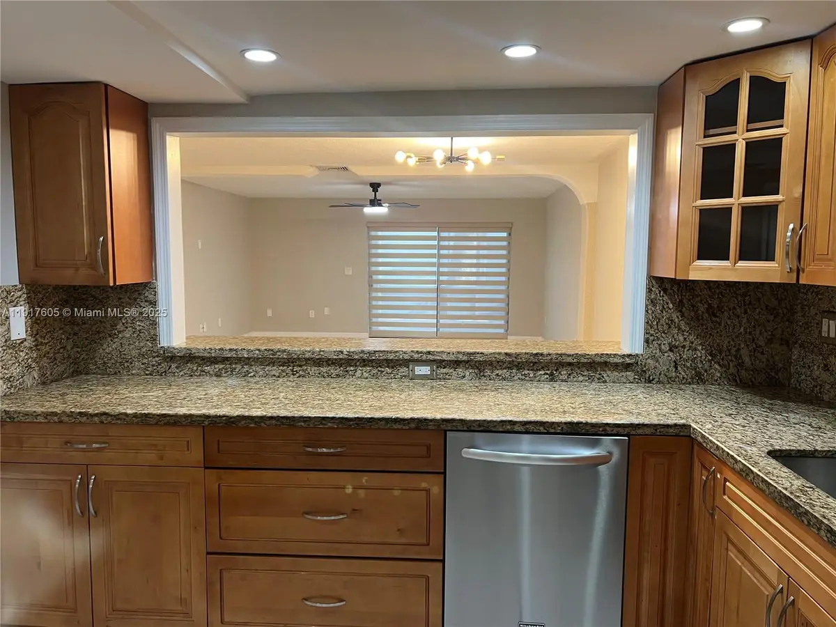 10022 NW 41st St #36-4, Doral, FL 33178 - Image #1