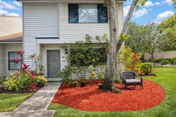 3530 NW 98th Ter #5H, Sunrise, FL 33351