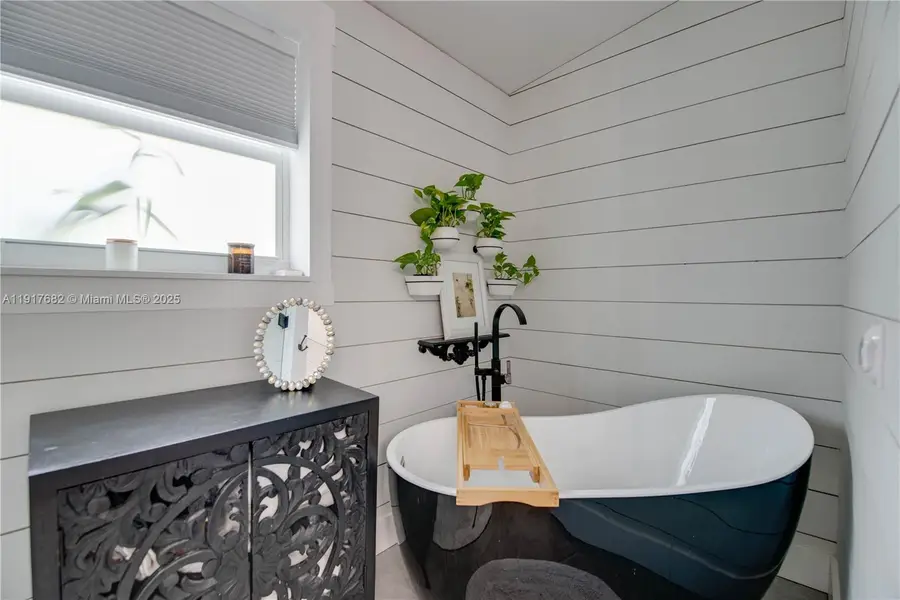 930 80th Street Ocean, Marathon, FL 33050 - Image #2