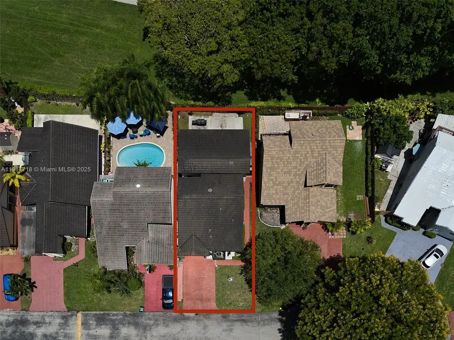 9517 SW 148th Ave Cir E, Miami, FL 33196 - Image #3