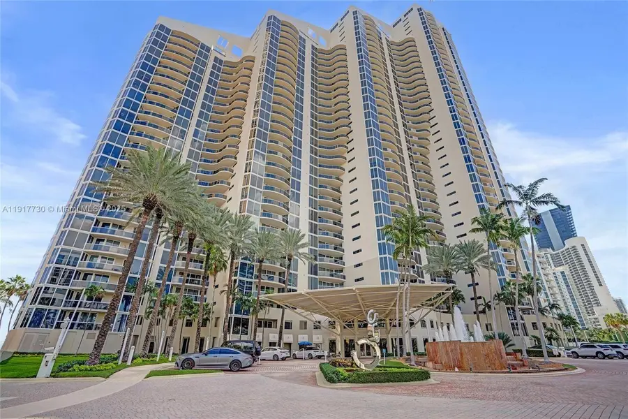 17555 Collins Ave #607, Sunny Isles Beach, FL 33160 - Image #2